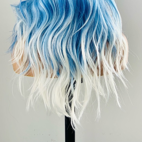 A Fun 22” Ombre Blue Lace Front Premium Fiber Wig - Picture 12 of 12